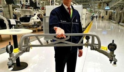 工業(yè)4.0時(shí)代的匠心智造典范——華晨寶馬新大東工廠開業(yè)與穿戴設(shè)備技術(shù)開發(fā)